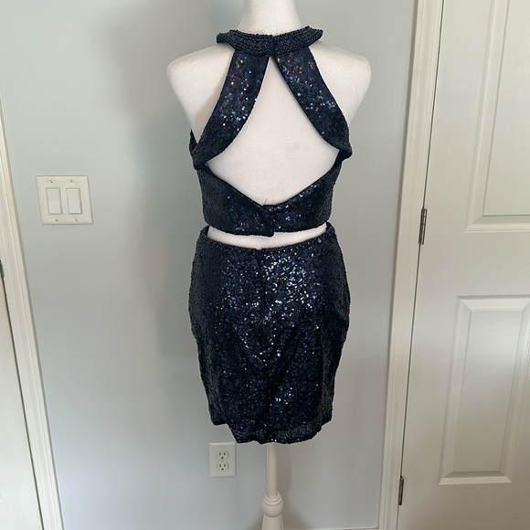 2 Piece sequined set - Picture 2 of 5